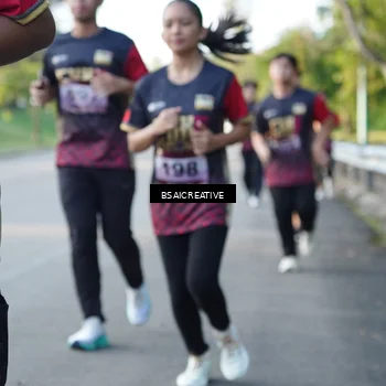 Runner Photo 9121117