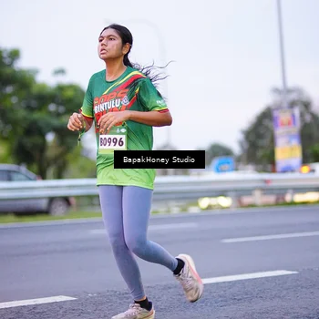 Runner Photo 9121147