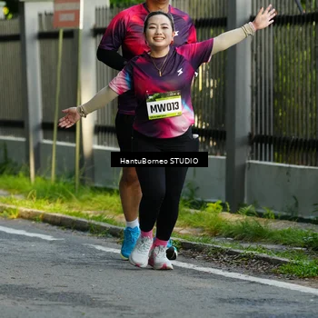 Runner Photo 9121156