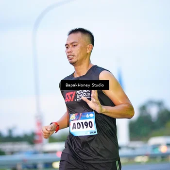Runner Photo 9121211