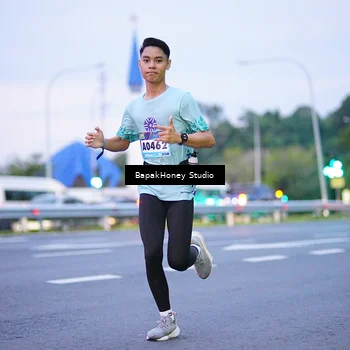 Runner Photo 9121219