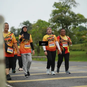 Runner Photo 9121306
