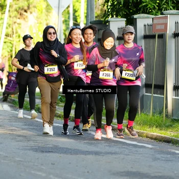 Runner Photo 9121341