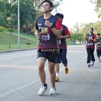 Runner Photo 9121468