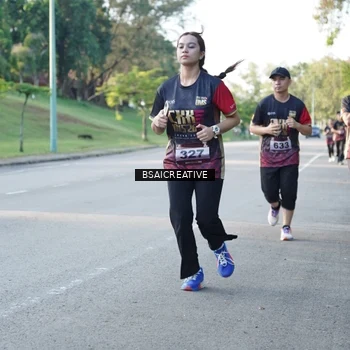 Runner Photo 9121479