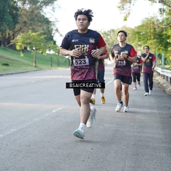 Runner Photo 9121492