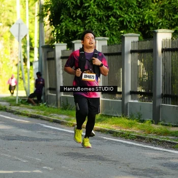 Runner Photo 9121515