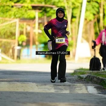 Runner Photo 9121524