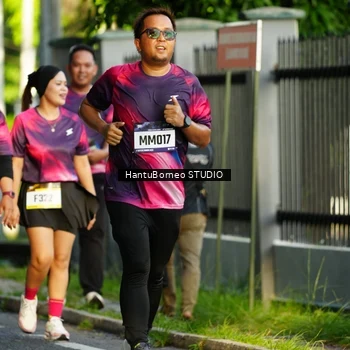 Runner Photo 9121638