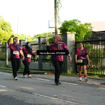 Runner Photo 9121735