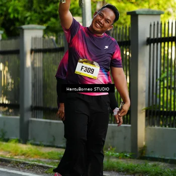 Runner Photo 9121738