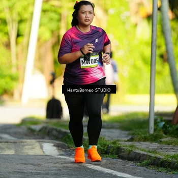 Runner Photo 9122068