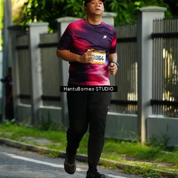Runner Photo 9122123