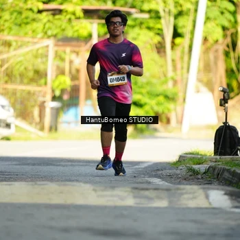 Runner Photo 9122215