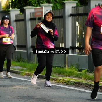 Runner Photo 9122406