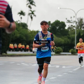 Runner Photo 9122849
