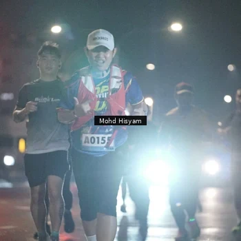 Runner Photo 9123001