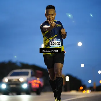 Runner Photo 9123101