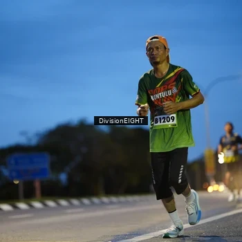 Runner Photo 9123636