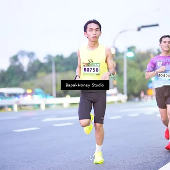 Runner Photo 9123813