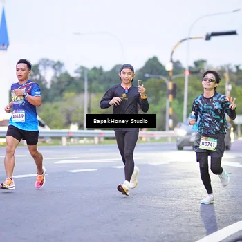 Runner Photo 9124039