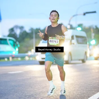 Runner Photo 9124080