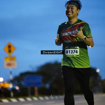 Runner Photo 9124117