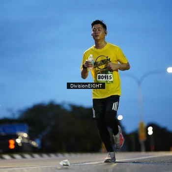 Runner Photo 9124189