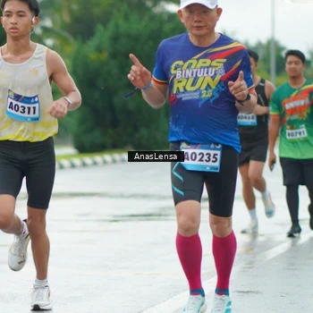 Runner Photo 9124205