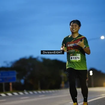Runner Photo 9124272