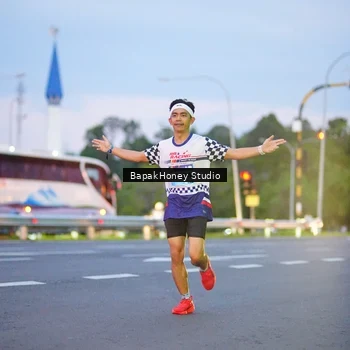 Runner Photo 9124346