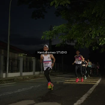 Runner Photo 9124349