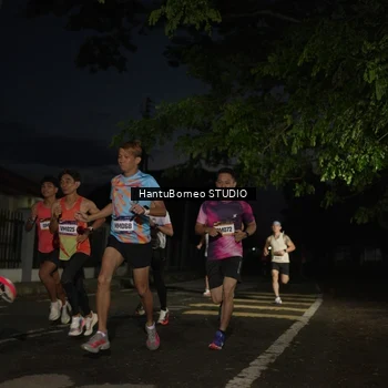Runner Photo 9124400