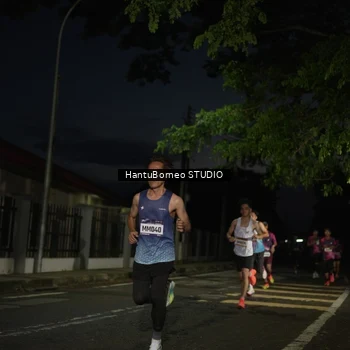 Runner Photo 9124489