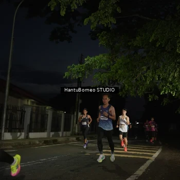 Runner Photo 9124504