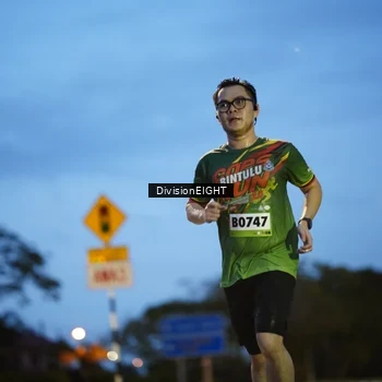 Runner Photo 9124513