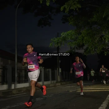 Runner Photo 9124585