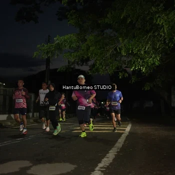 Runner Photo 9124687