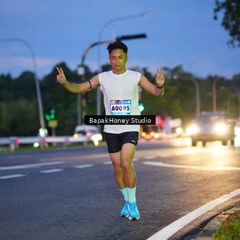 Runner Photo 9124695