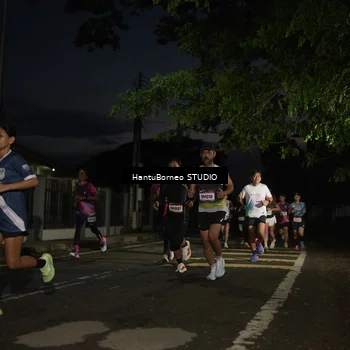 Runner Photo 9124734