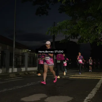 Runner Photo 9124810