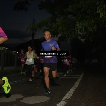 Runner Photo 9124813