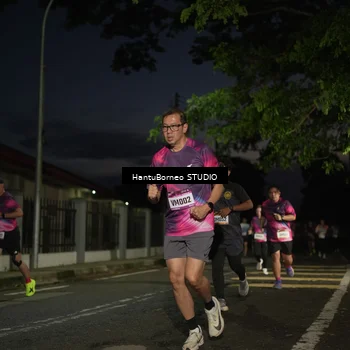 Runner Photo 9125098