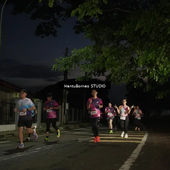 Runner Photo 9125104