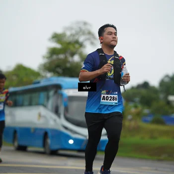 Runner Photo 9125468
