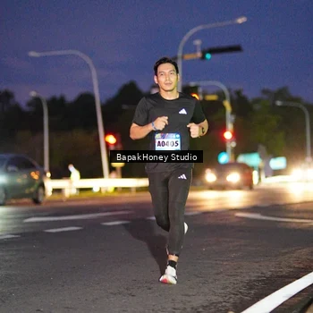 Runner Photo 9125617