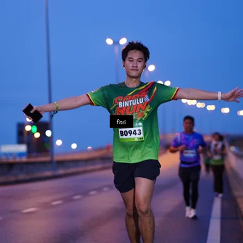 Runner Photo 9126865