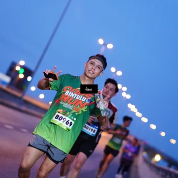 Runner Photo 9126877