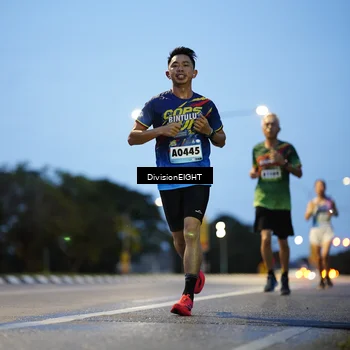 Runner Photo 9126918