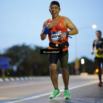 Runner Photo 9128007